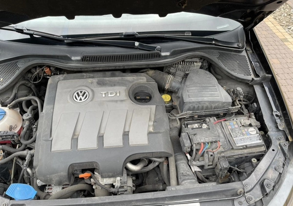 Volkswagen Polo cena 17800 przebieg: 284200, rok produkcji 2011 z Daleszyce małe 301
